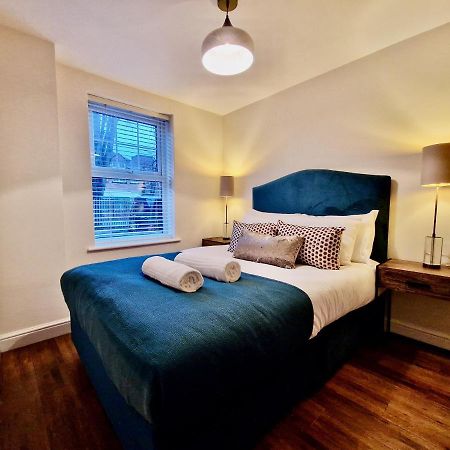 קובנטרי Stylish Luxury Serviced Apartment Next To City Centre With Free Parking - Contractors & Relocators מראה חיצוני תמונה