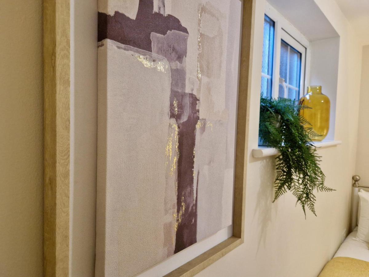 קובנטרי Stylish Luxury Serviced Apartment Next To City Centre With Free Parking - Contractors & Relocators מראה חיצוני תמונה